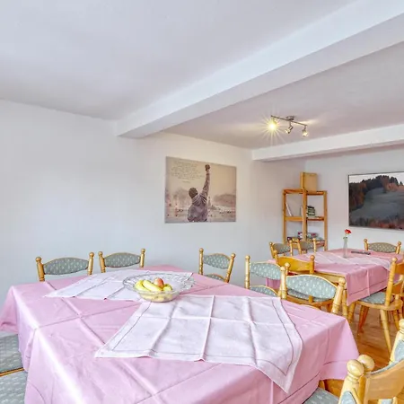 Apartment Beautiful In Bischofsheim
