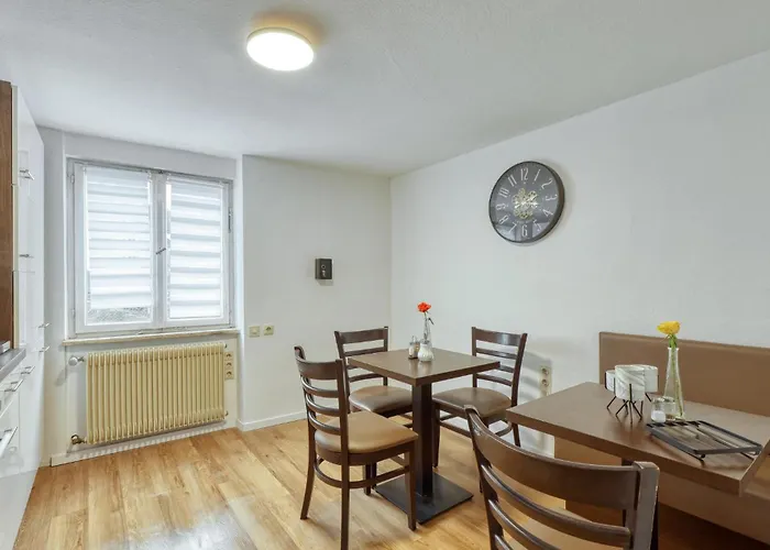 Beautiful In Bischofsheim Апартаменты *